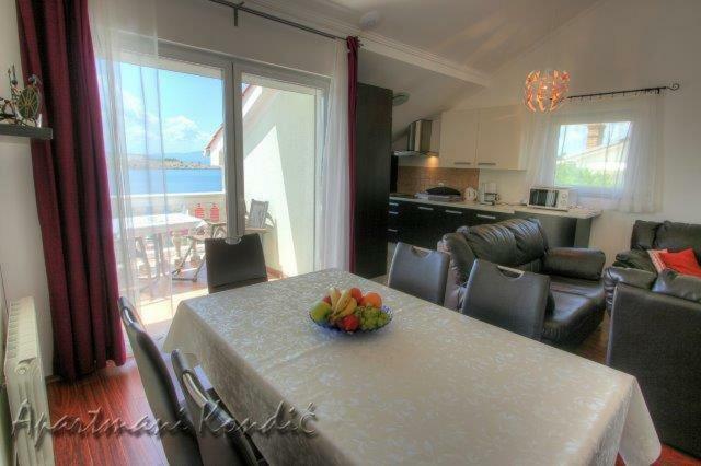 Apartman Kondic Omišalj Extérieur photo