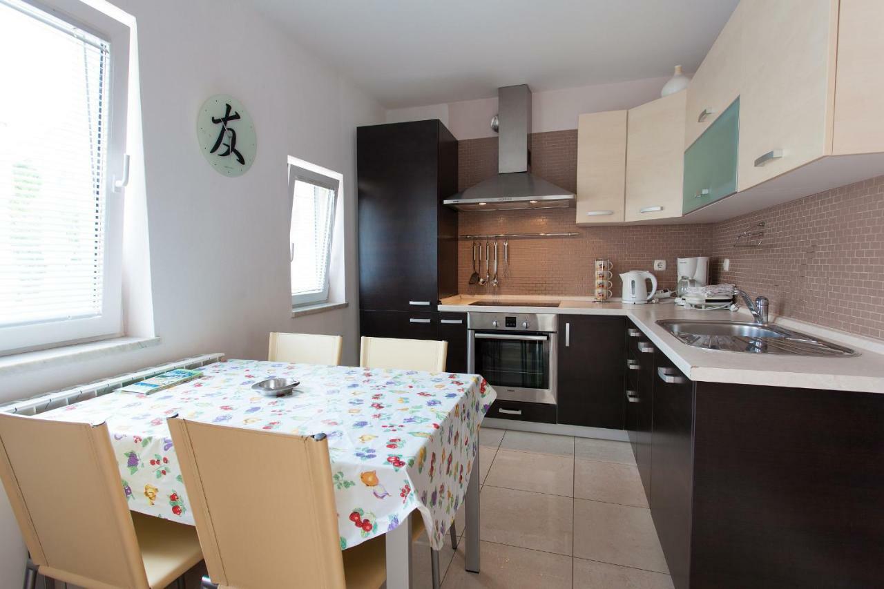 Apartman Kondic Omišalj Extérieur photo